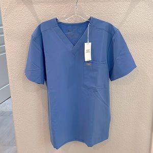 Figs Leon Scrub Top size M